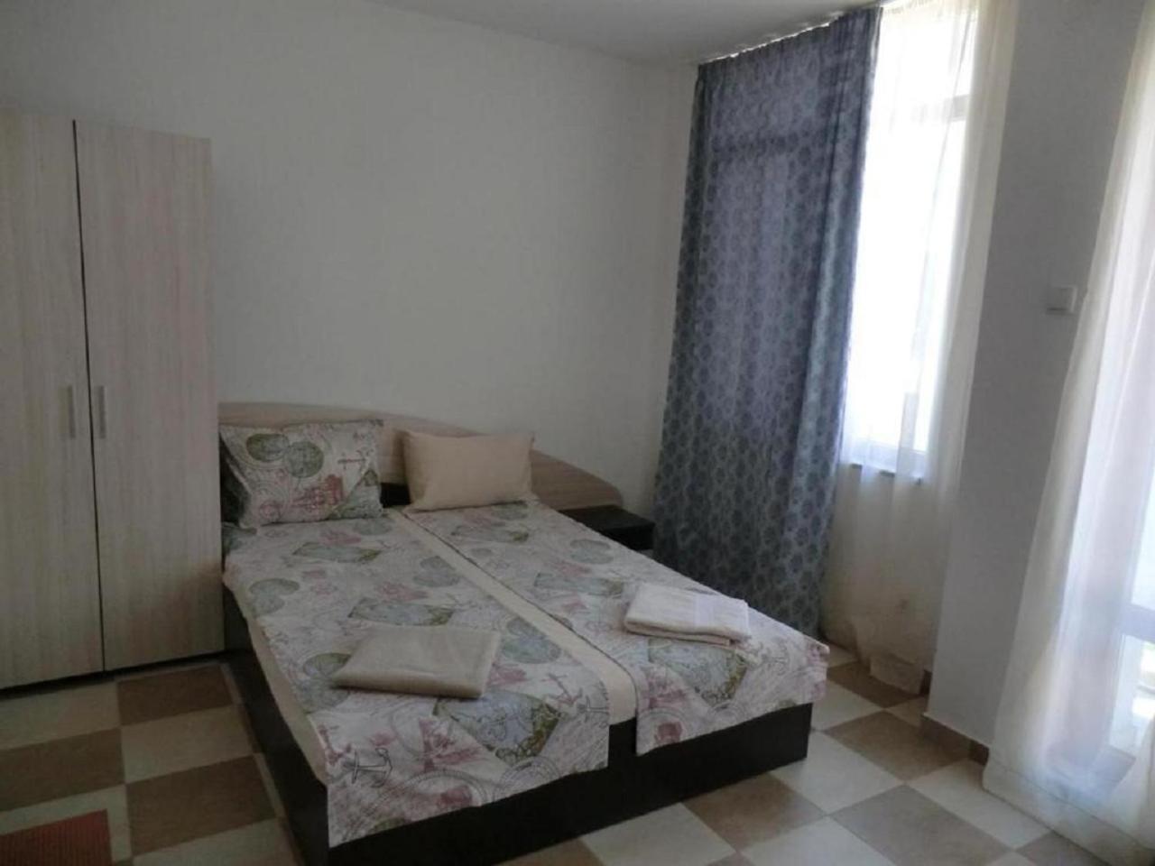 Guest House Petrovi Ravda Camera foto
